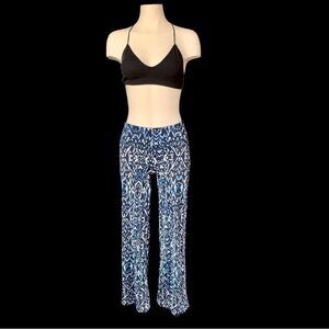 Up Uber-soft flare leggings animal print